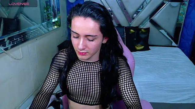 Ivony Giselle online show from 25, 2, 2026