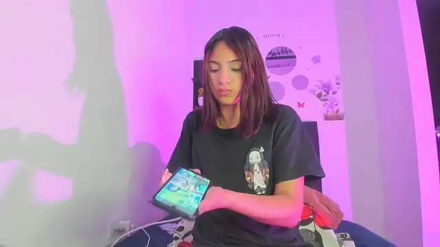 sapphire brown20 online show from 20, 3, 2026