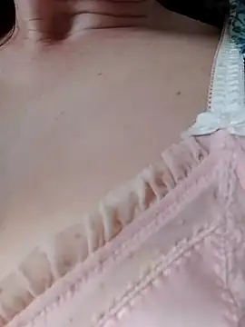 lily2022 online show from 25, 2, 2026