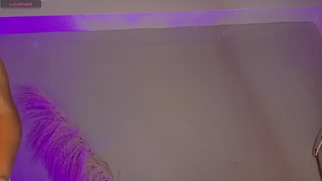 BeckaBlue online show from 11, 4, 2026