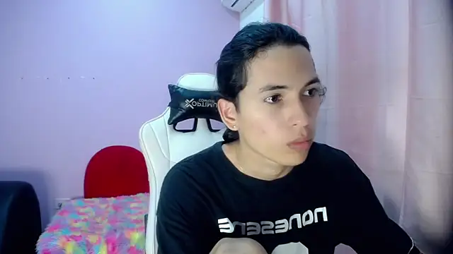 Larry craft online show from 15, 3, 2026