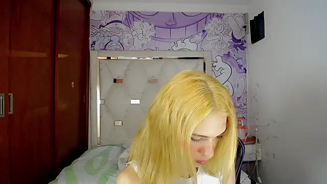 Snapshot of Larry_craft chatting on 8, 6, 2026 Larry craft online show from 8, 6, 2026