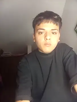 Snapshot of WillowPill5 chatting on 5, 3, 2026 WillowPill5 online show from 5, 3, 2026