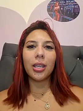 Snapshot of violeta_blaze1 chatting on 19, 5, 2026 violeta blaze1 online show from 19, 5, 2026
