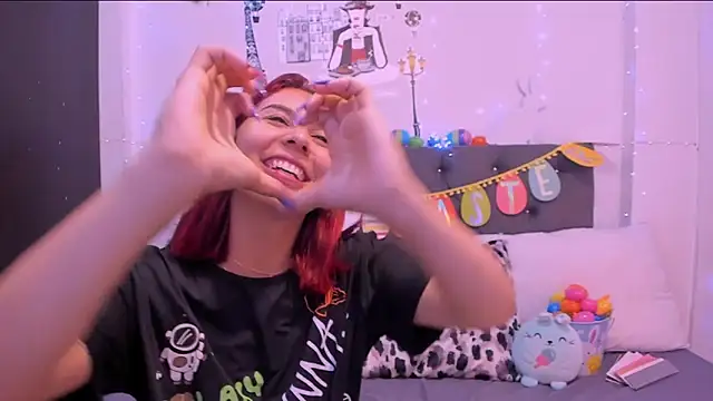 violeta blaze1 online show from 2, 4, 2026