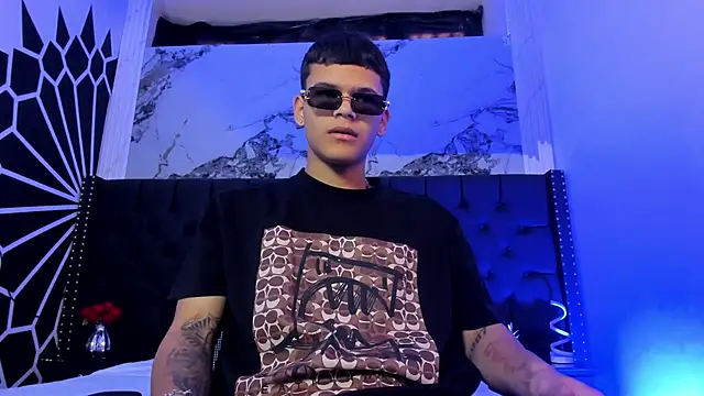 DylanRoyce  online show from 12, 3, 2026