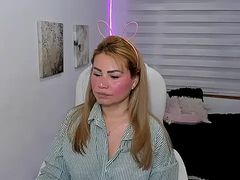 Julieta star  online show from 25, 3, 2026