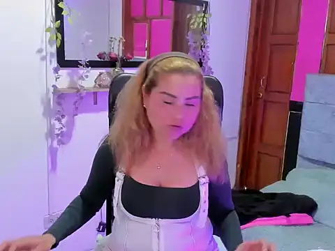 Julieta star  online show from 27, 3, 2026