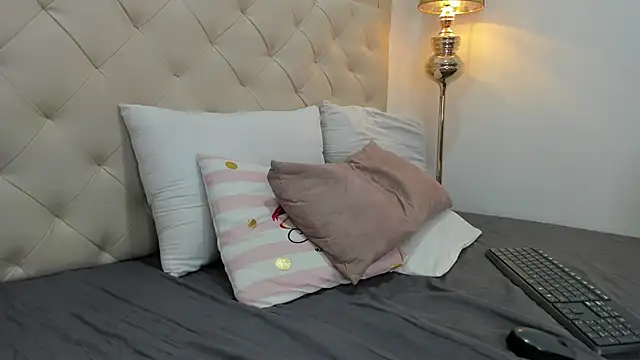 nina joyce online show from 2, 3, 2026