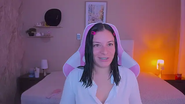 Dollhell online show from 20, 4, 2026