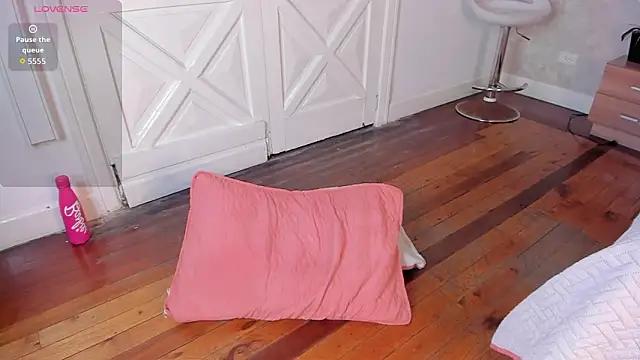 Arii wilde online show from 2, 3, 2026