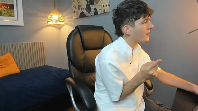 trevor mob online show from 19, 4, 2026