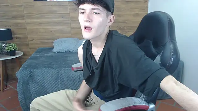 trevor mob online show from 13, 4, 2026