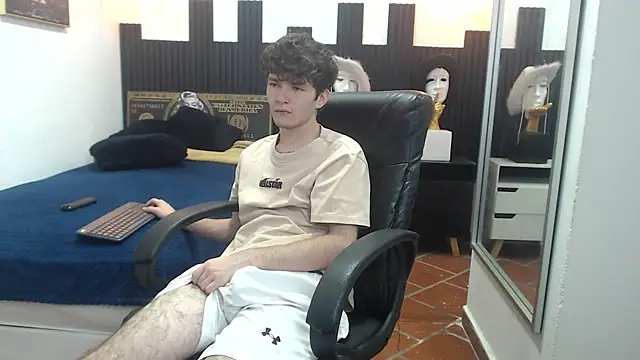 Snapshot of trevor_mob chatting on 6, 6, 2026 trevor mob online show from 6, 6, 2026