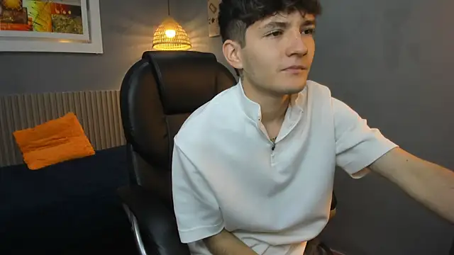 trevor mob online show from 19, 4, 2026