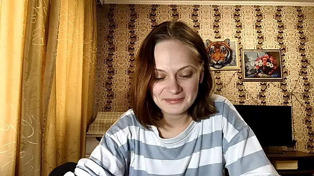 LuluSweetyGirl online show from 6, 3, 2026