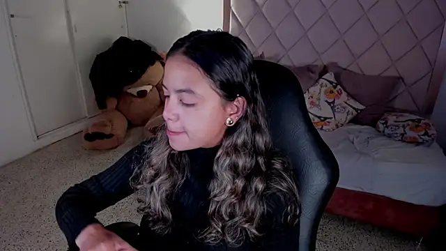 dulce lyraa1 online show from 6, 5, 2026