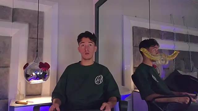 Austin Reedss online show from 12, 4, 2026