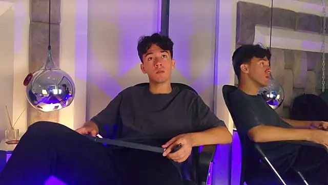 Austin Reedss online show from 20, 4, 2026