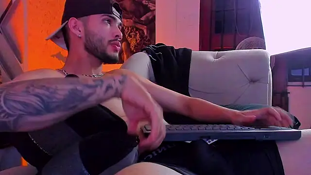 Vincentblack online show from 20, 4, 2026