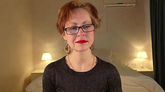 LioraWeiss online show from 27, 3, 2026