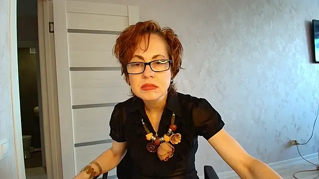 LioraWeiss online show from 29, 4, 2026