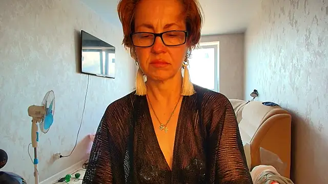 LioraWeiss online show from 29, 5, 2026