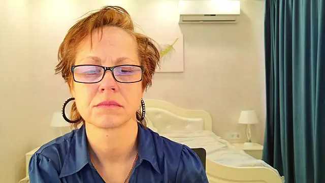 LioraWeiss online show from 17, 3, 2026