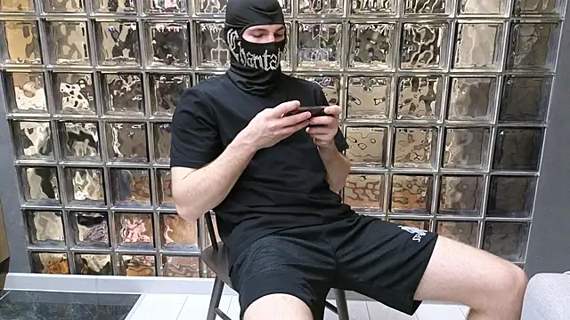 chantatummm online show from 18, 4, 2026