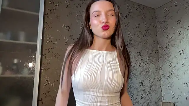 Dinadream online show from 15, 4, 2026