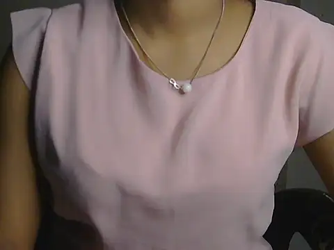 cute yashi online show from 20, 4, 2026