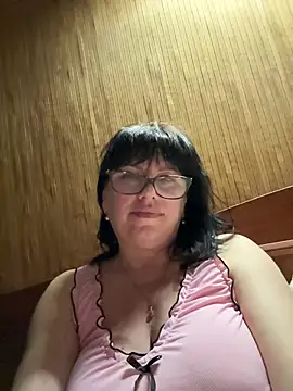 Snapshot of expensive_lady chatting on 10, 3, 2026 expensive lady online show from 10, 3, 2026