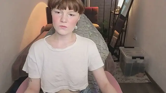  DreamLuna1  online show from 11, 3, 2026