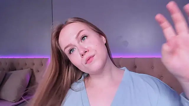 stacy moorex online show from 28, 5, 2026