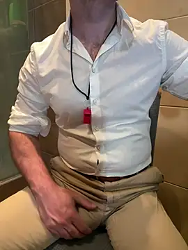 Snapshot of Coach_85 chatting on 4, 7, 2026 Coach 85 online show from 4, 7, 2026