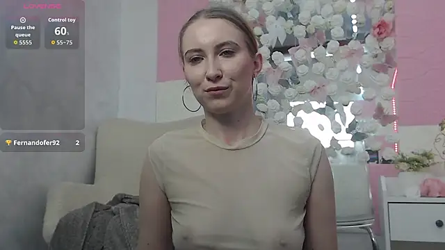 Snapshot of EmberLuna_ chatting on 5, 6, 2026 EmberLuna online show from 5, 6, 2026