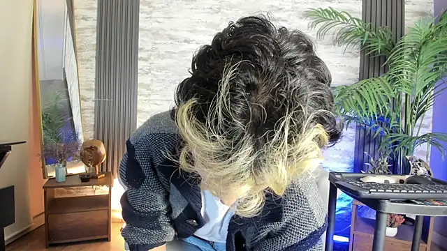 RedHood 1 online show from 27, 3, 2026