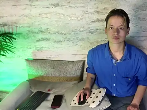 RedHood 1 online show from 6, 4, 2026