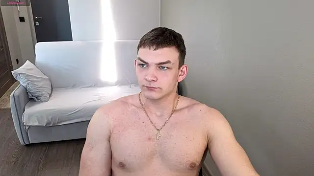 sweet boyss  online show from 13, 4, 2026