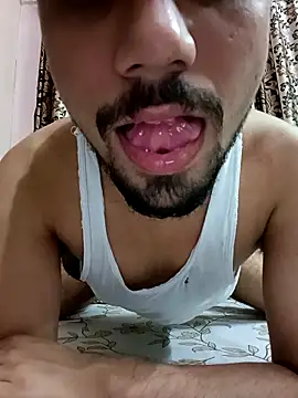 Snapshot of big_indiancock chatting on 15, 5, 2026 big indiancock online show from 15, 5, 2026