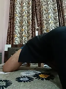 Snapshot of big_indiancock chatting on 18, 5, 2026 big indiancock online show from 18, 5, 2026