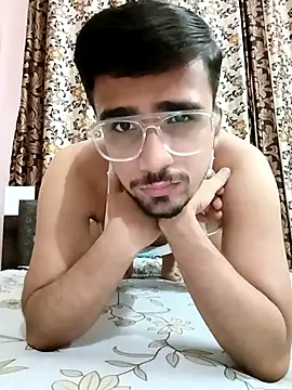 Snapshot of big_indiancock chatting on 8, 5, 2026 big indiancock online show from 8, 5, 2026