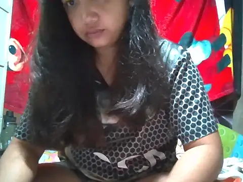 Flowerbebe online show from 24, 2, 2026