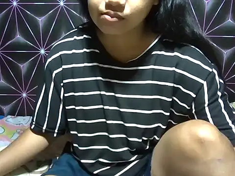 Flowerbebe online show from 11, 3, 2026