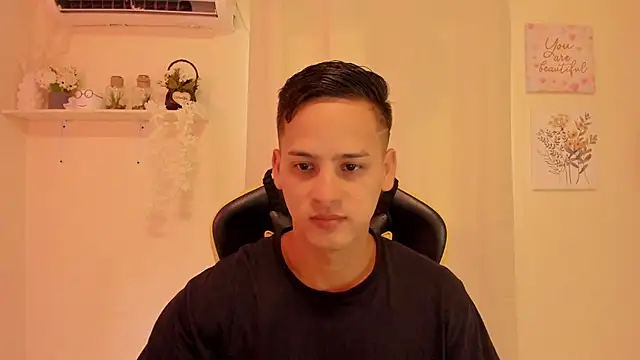 sexy andres01 online show from 21, 3, 2026