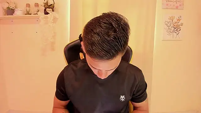 sexy andres01 online show from 19, 3, 2026