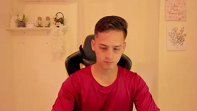 sexy andres01 online show from 10, 3, 2026