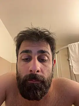 Snapshot of Shayan_021_Private chatting on 31, 5, 2026 Shayan 021 Private online show from 31, 5, 2026