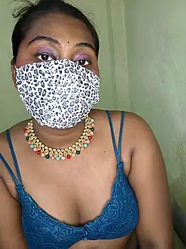 Snapshot of MISS_MADHURIBABY chatting on 28, 5, 2026 MISS MADHURIBABY online show from 28, 5, 2026