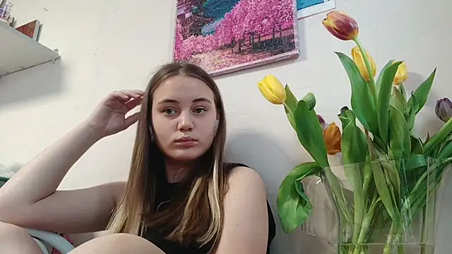 VeloraStar online show from 10, 3, 2026